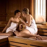 Dorint Charlottenhof Halle 酒店 4*