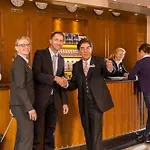 Dorint Charlottenhof Halle 酒店 4*