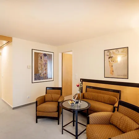 Dorint Charlottenhof Halle Hotel 4*