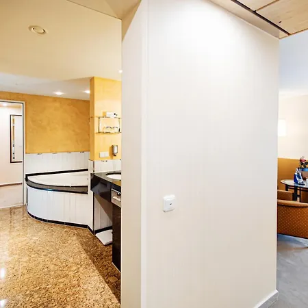 Dorint Charlottenhof Halle Hotel 4*