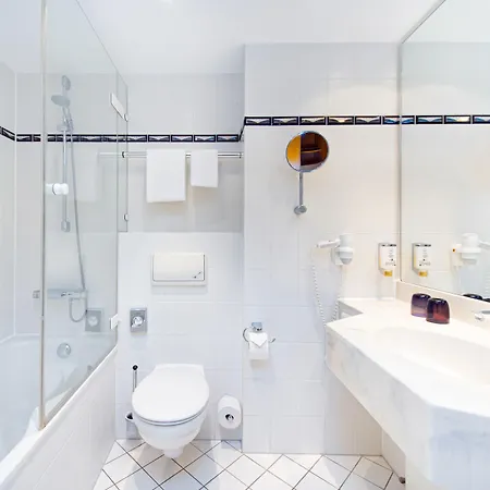 Dorint Charlottenhof Halle Hotel 4*