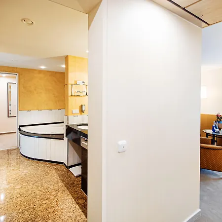 Dorint Charlottenhof Halle Hotel 4*