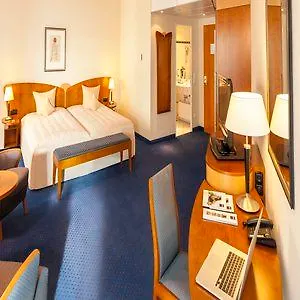 Dorint Charlottenhof Halle Hotel 4*