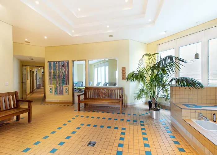 Dorint Charlottenhof Halle Hotel