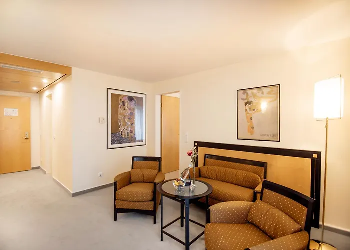 Dorint Charlottenhof Halle Hotel 4*