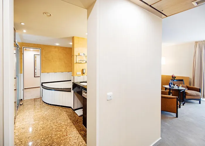 Dorint Charlottenhof Halle Szálloda 4*