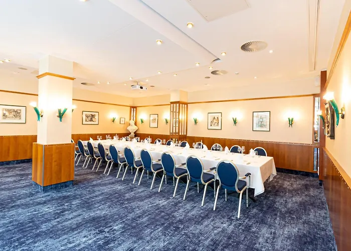 Hotel Dorint Charlottenhof Halle