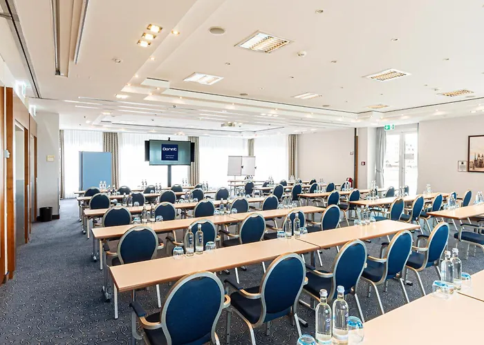 Szálloda Dorint Charlottenhof Halle 4*