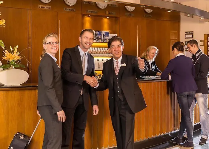 Dorint Charlottenhof Halle Hotel 4*